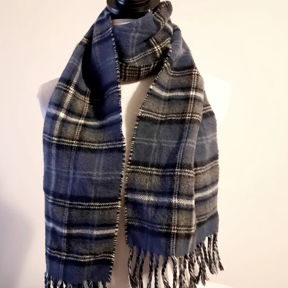 Chaps plaid scarf